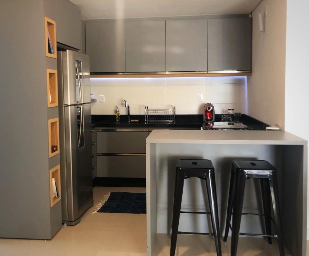 Maravilhoso Apartamento Beira-Mar Praia Da Cachoeira ฟลอเรียนอโปลิส ภายนอก รูปภาพ